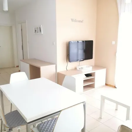 Toni Apartment