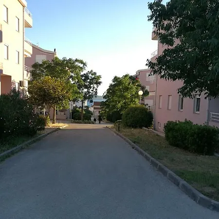 Lägenhet Toni Zadar